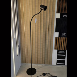 Stojanová lampa Tuba biela