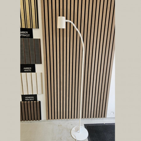 Stojanová lampa Tuba biela